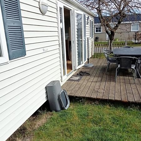 Stacaravan Bredene Met Tuin Nr 2126 外观 照片